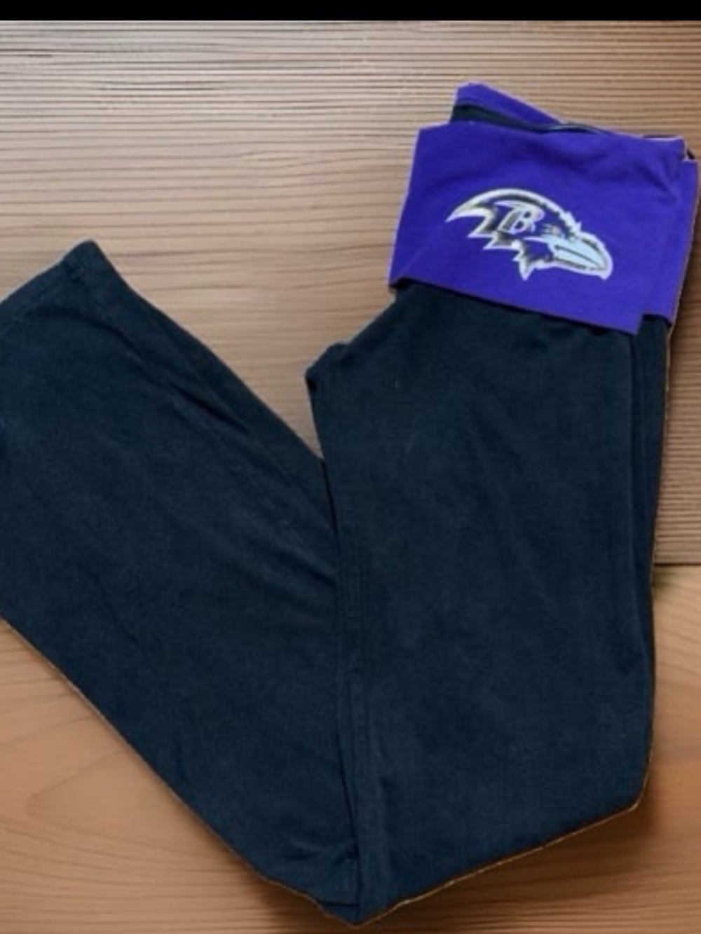 Y2K Victoria Secrets Pink Baltimore Raven’s Yoga  Pants, Women’s size medium